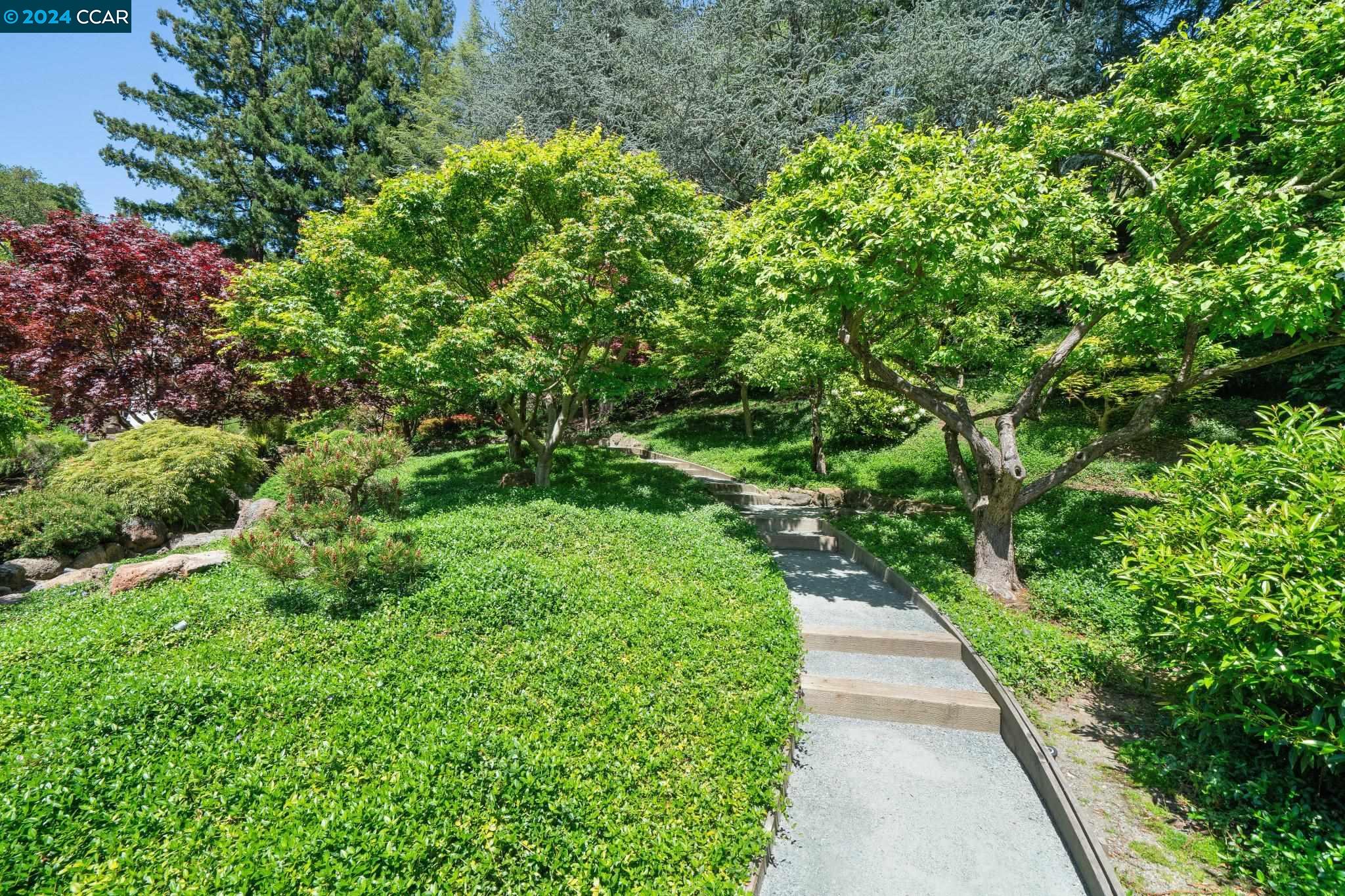 4034 HAPPY VALLEY ROAD