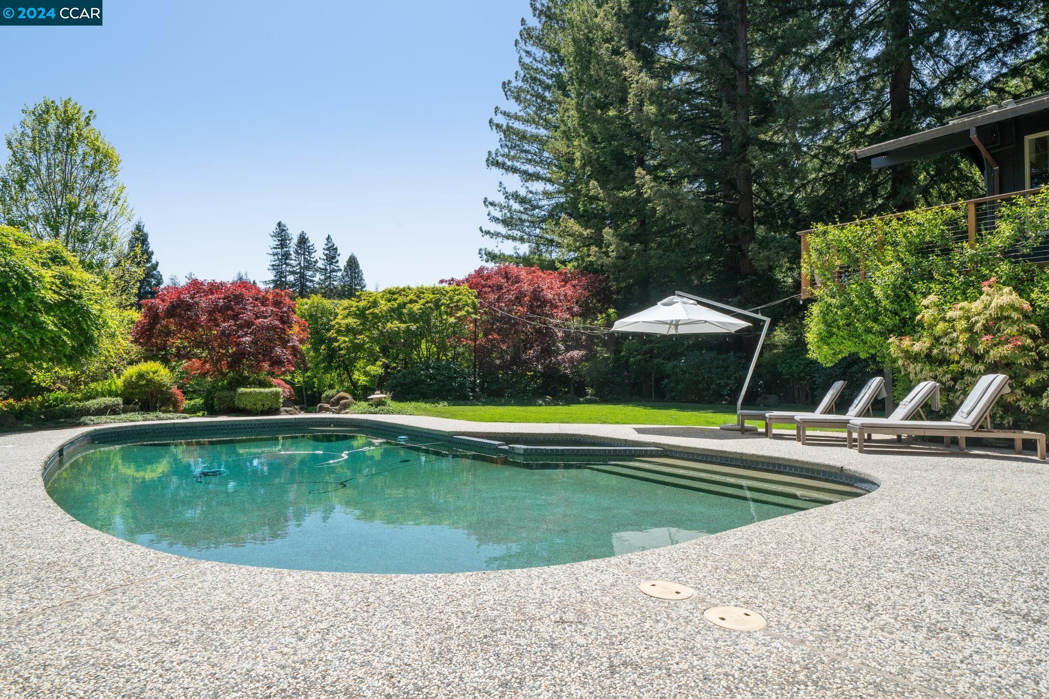 4034 HAPPY VALLEY ROAD