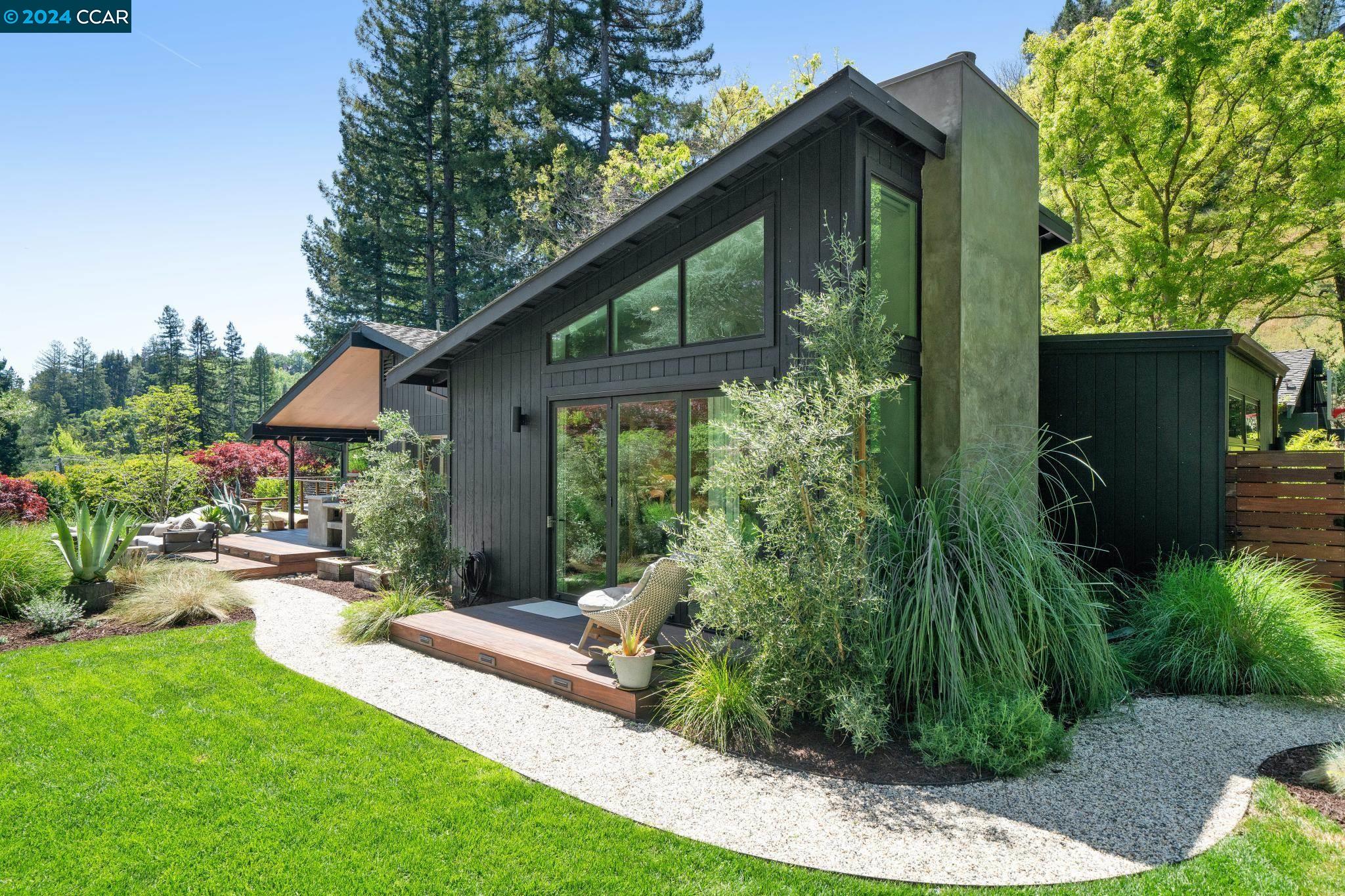 4034 HAPPY VALLEY ROAD