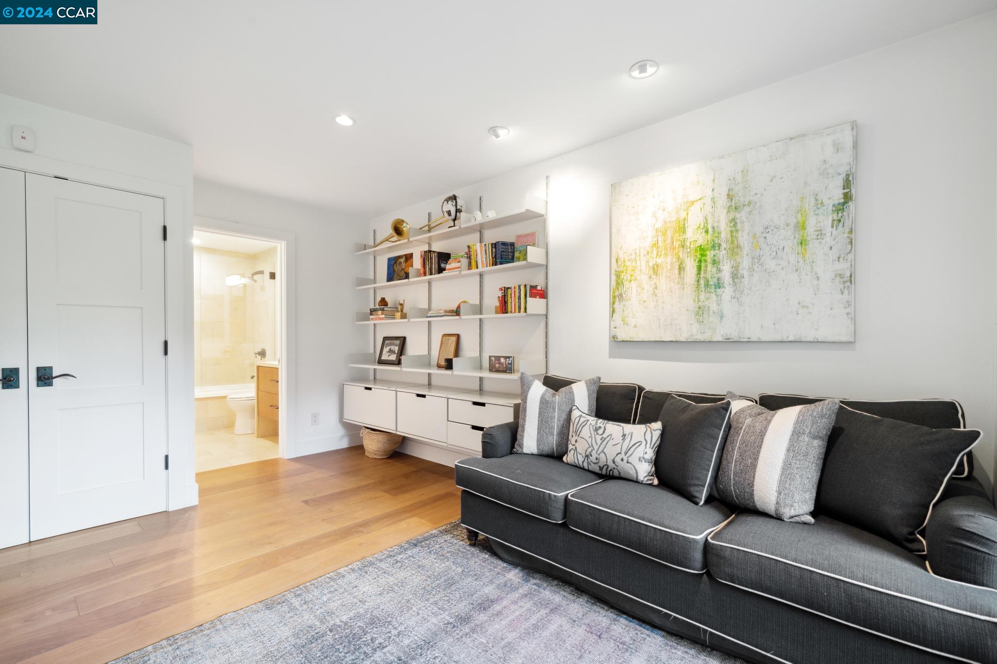 4034 HAPPY VALLEY ROAD