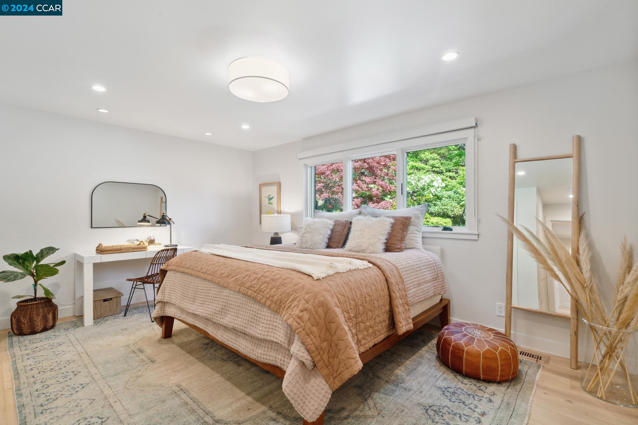 4034 HAPPY VALLEY ROAD