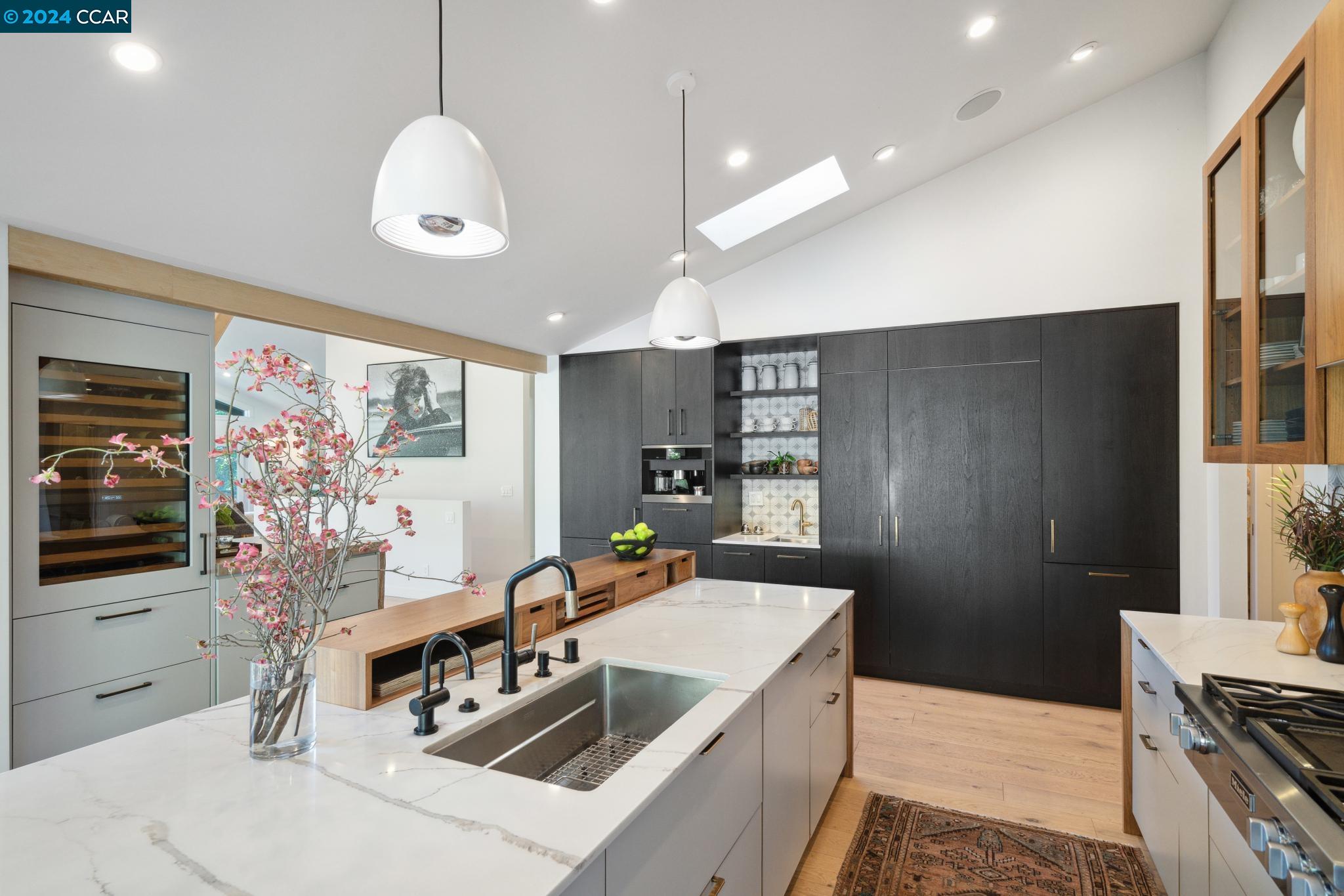 4034 HAPPY VALLEY ROAD