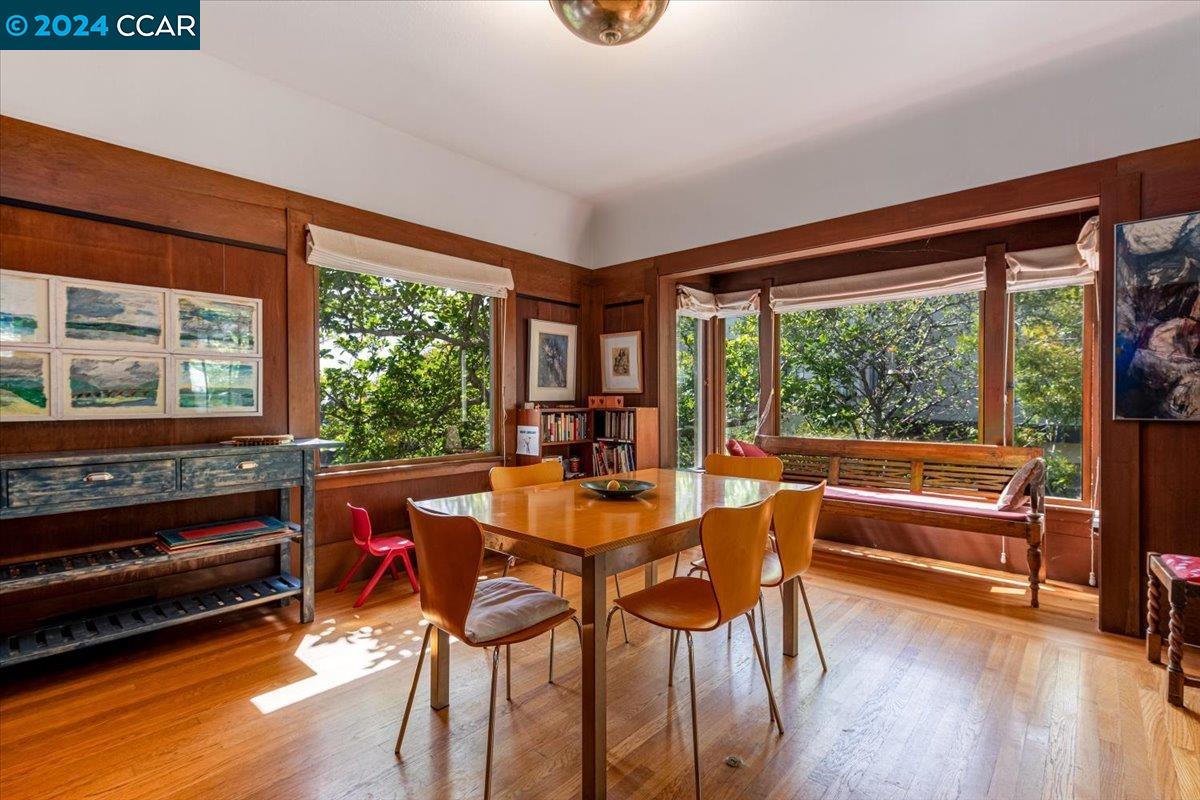 35 Hillcrest Road