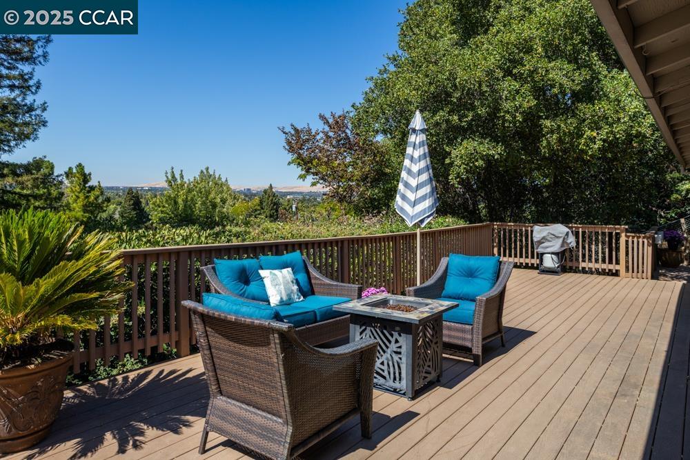 2554 Mockingbird Hill Rd