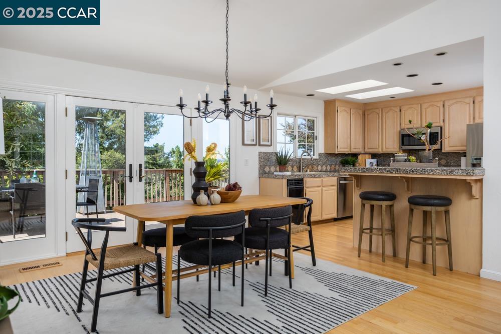 2554 Mockingbird Hill Rd