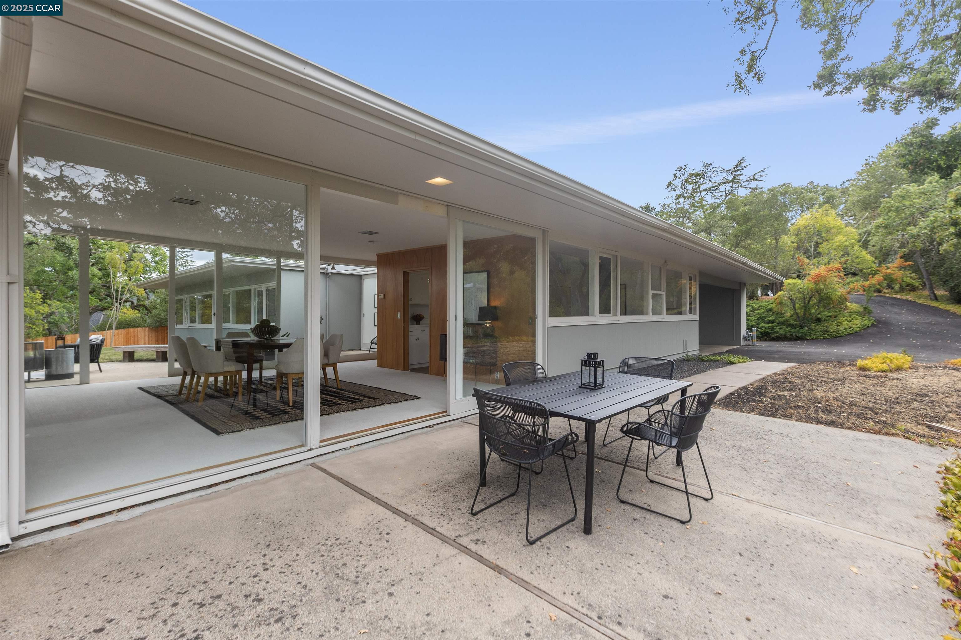 3580 Boyer Cir