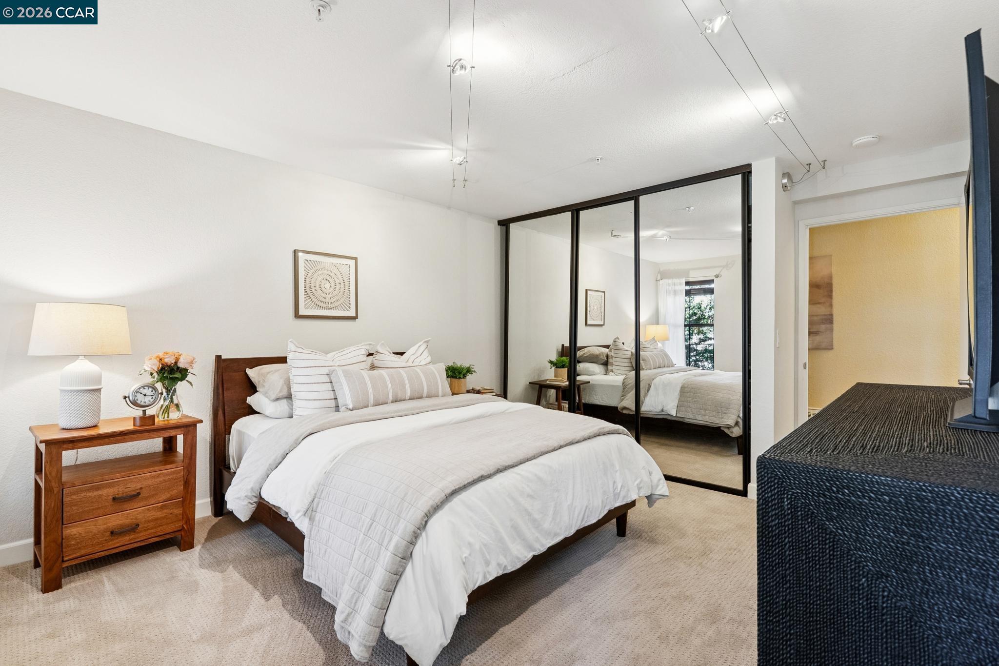 3279 Mt Diablo Ct # 20