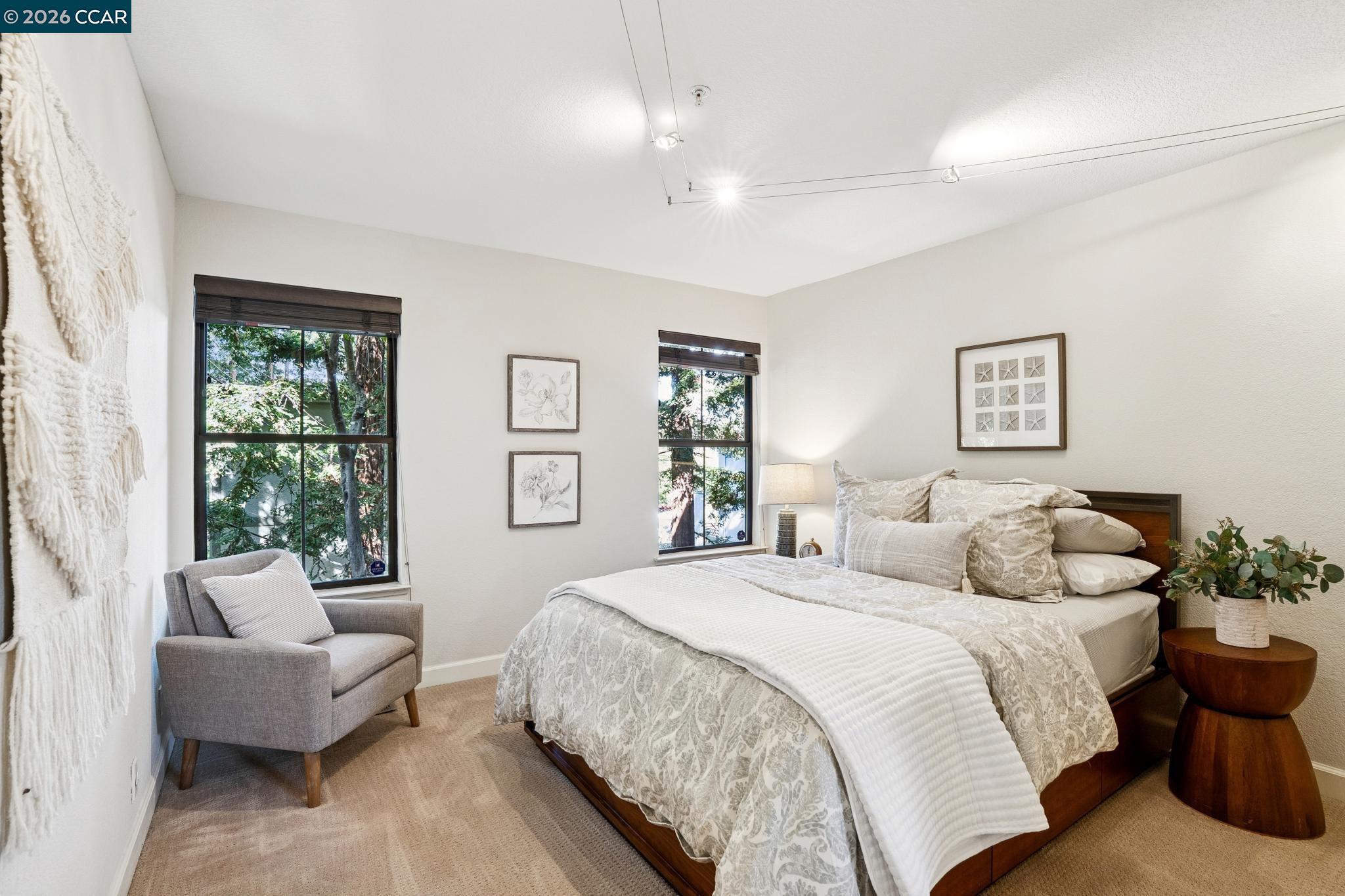 3279 Mt Diablo Ct # 20