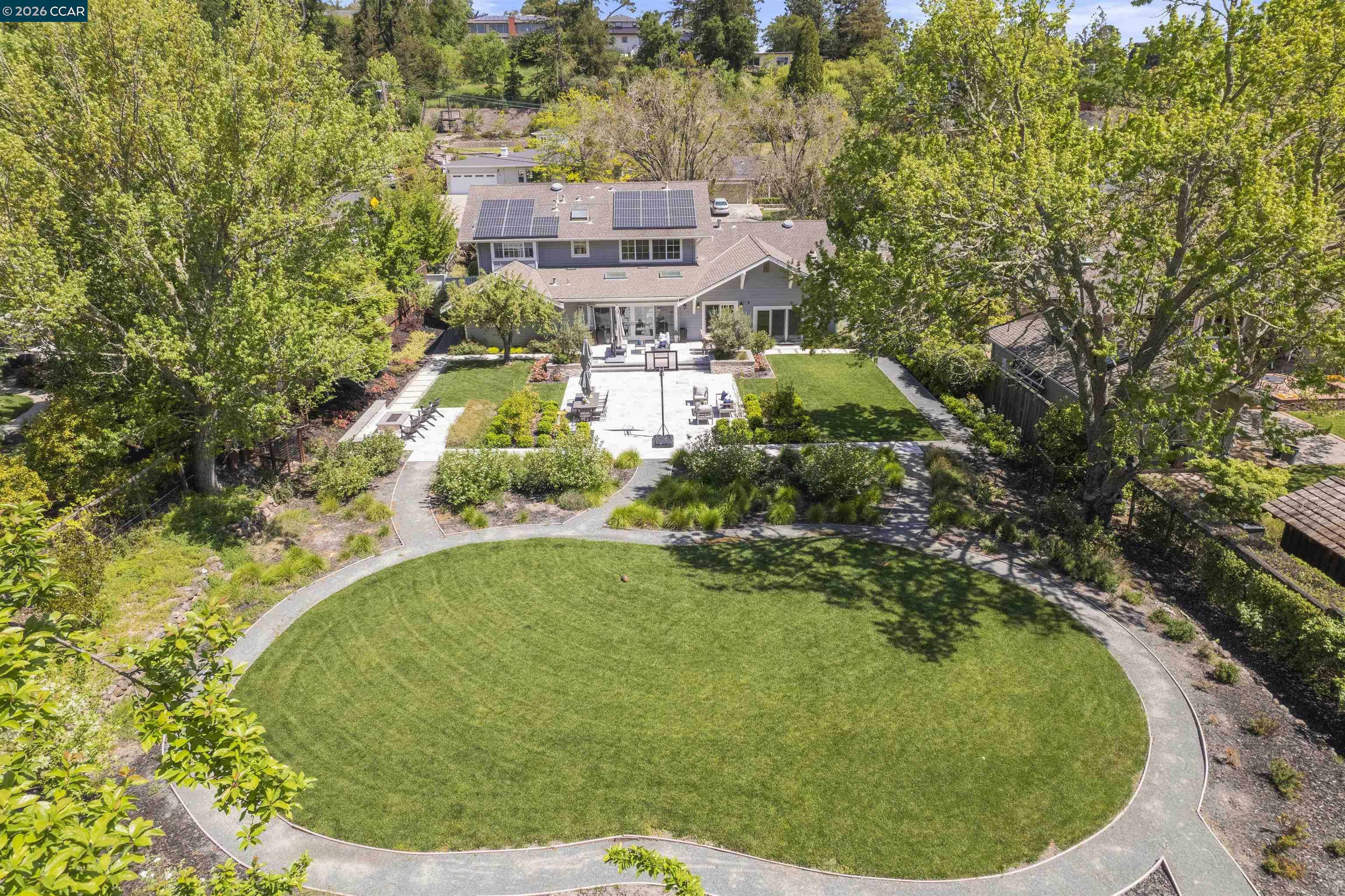 246 Overhill Rd