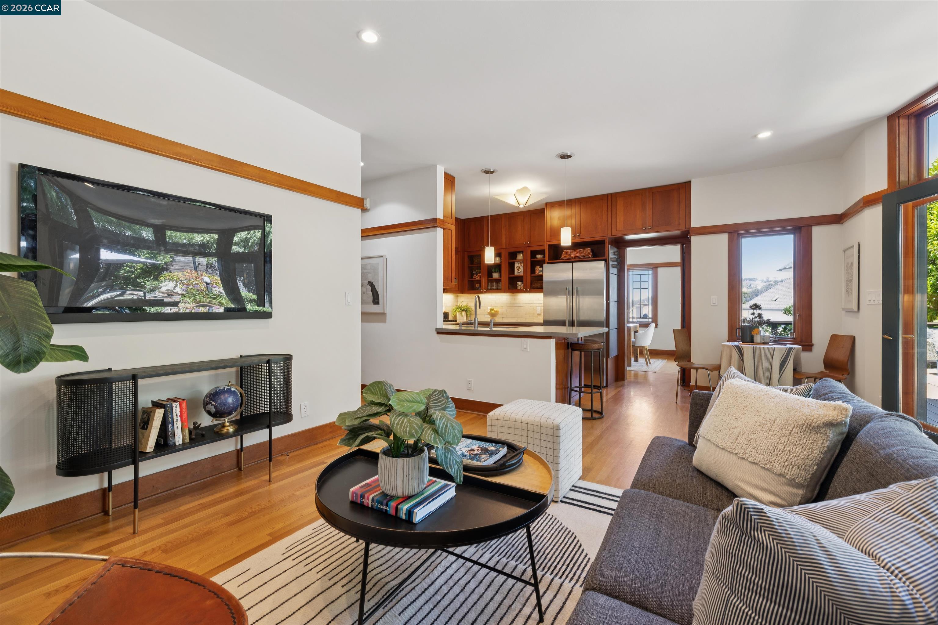 4908 Cochrane Ave