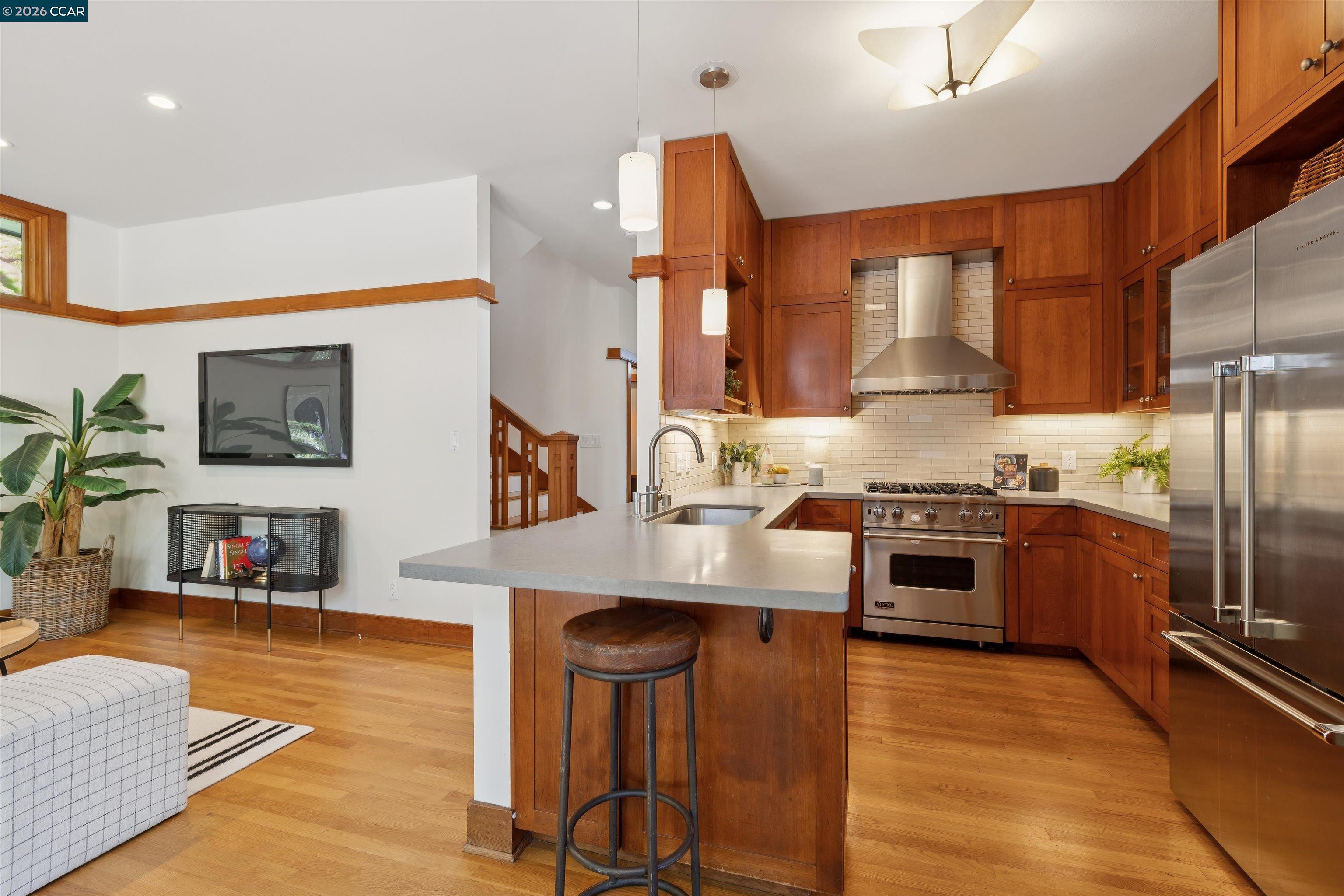 4908 Cochrane Ave