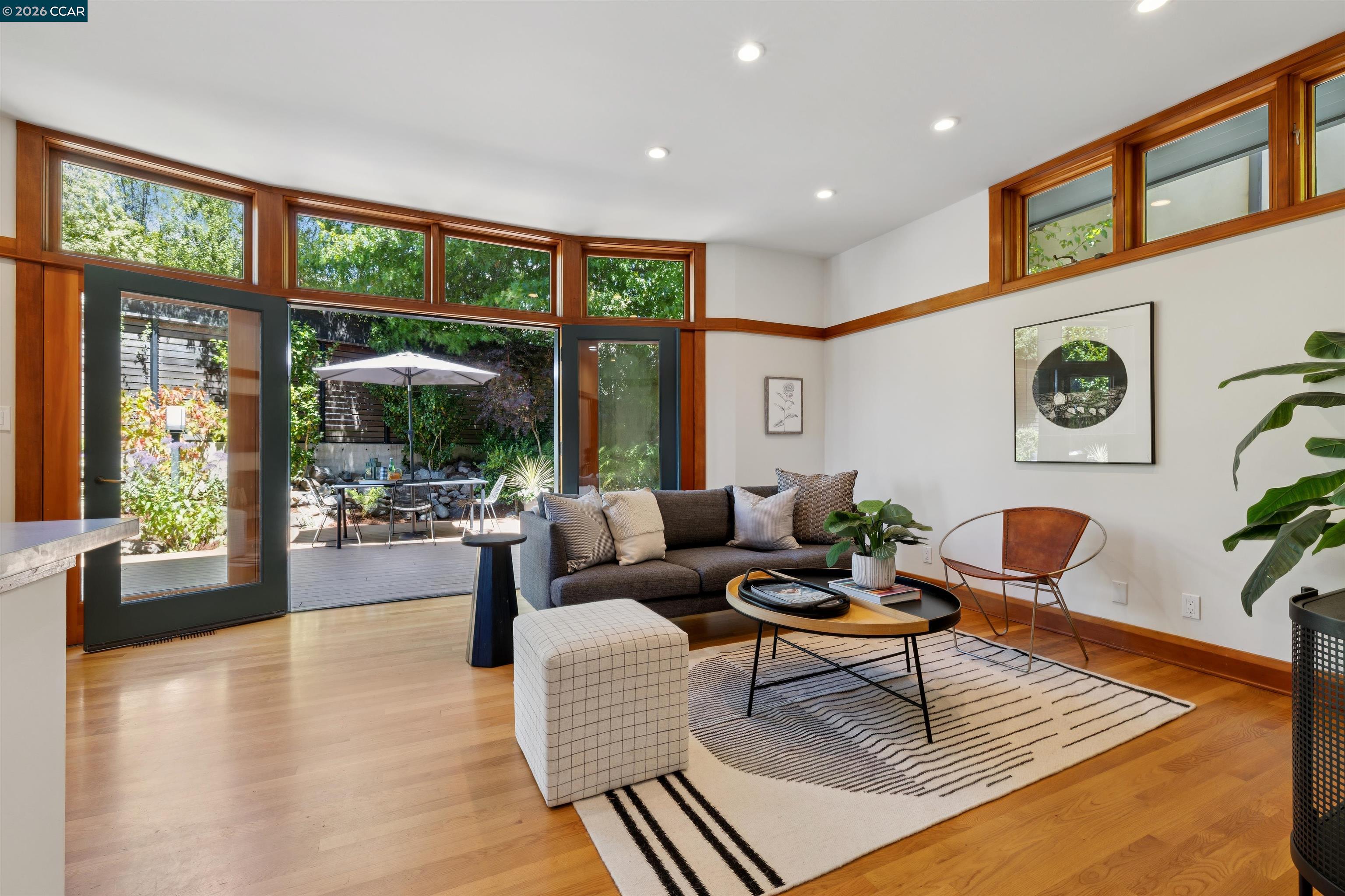 4908 Cochrane Ave