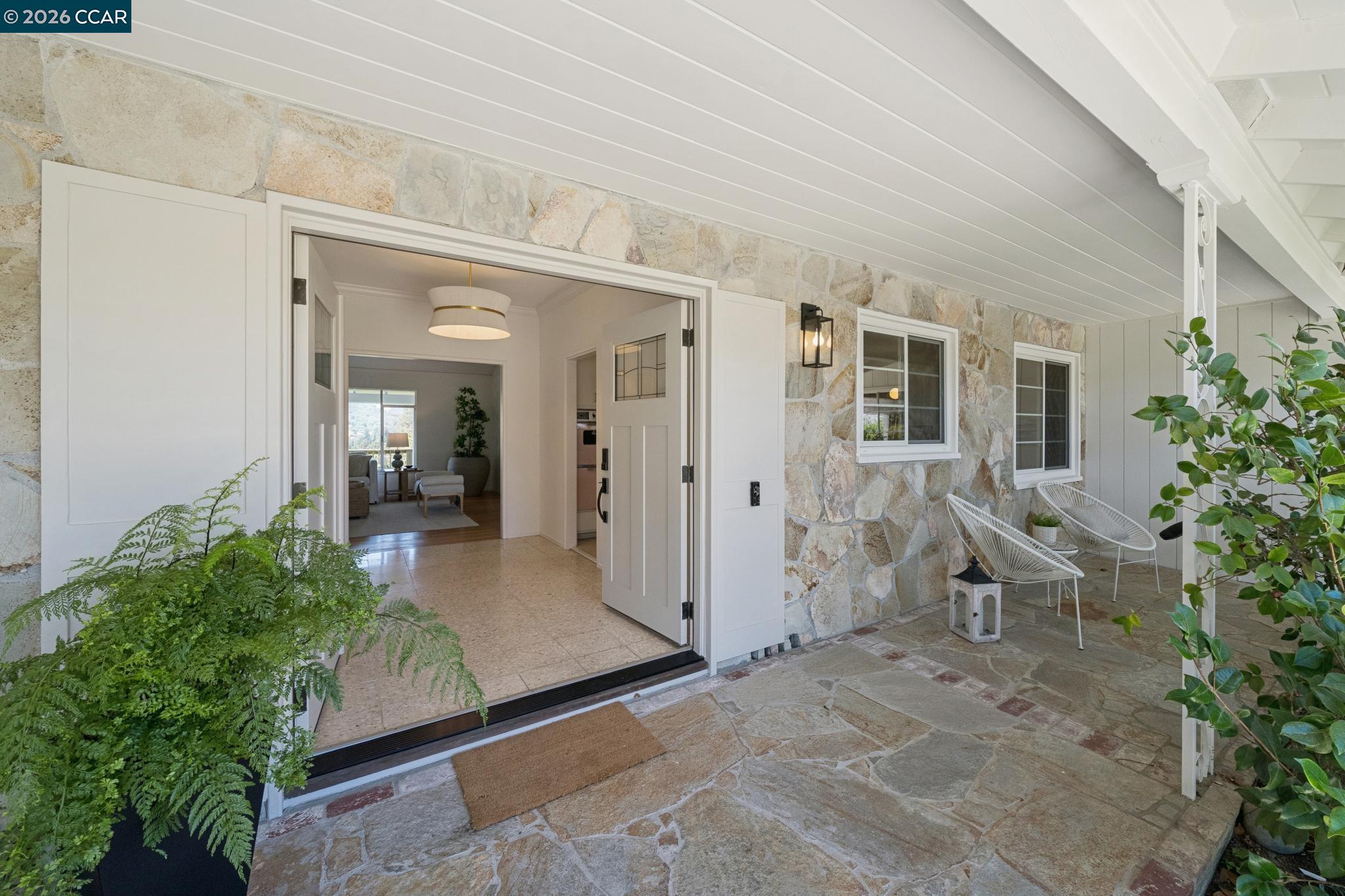 92 Sullivan Dr
