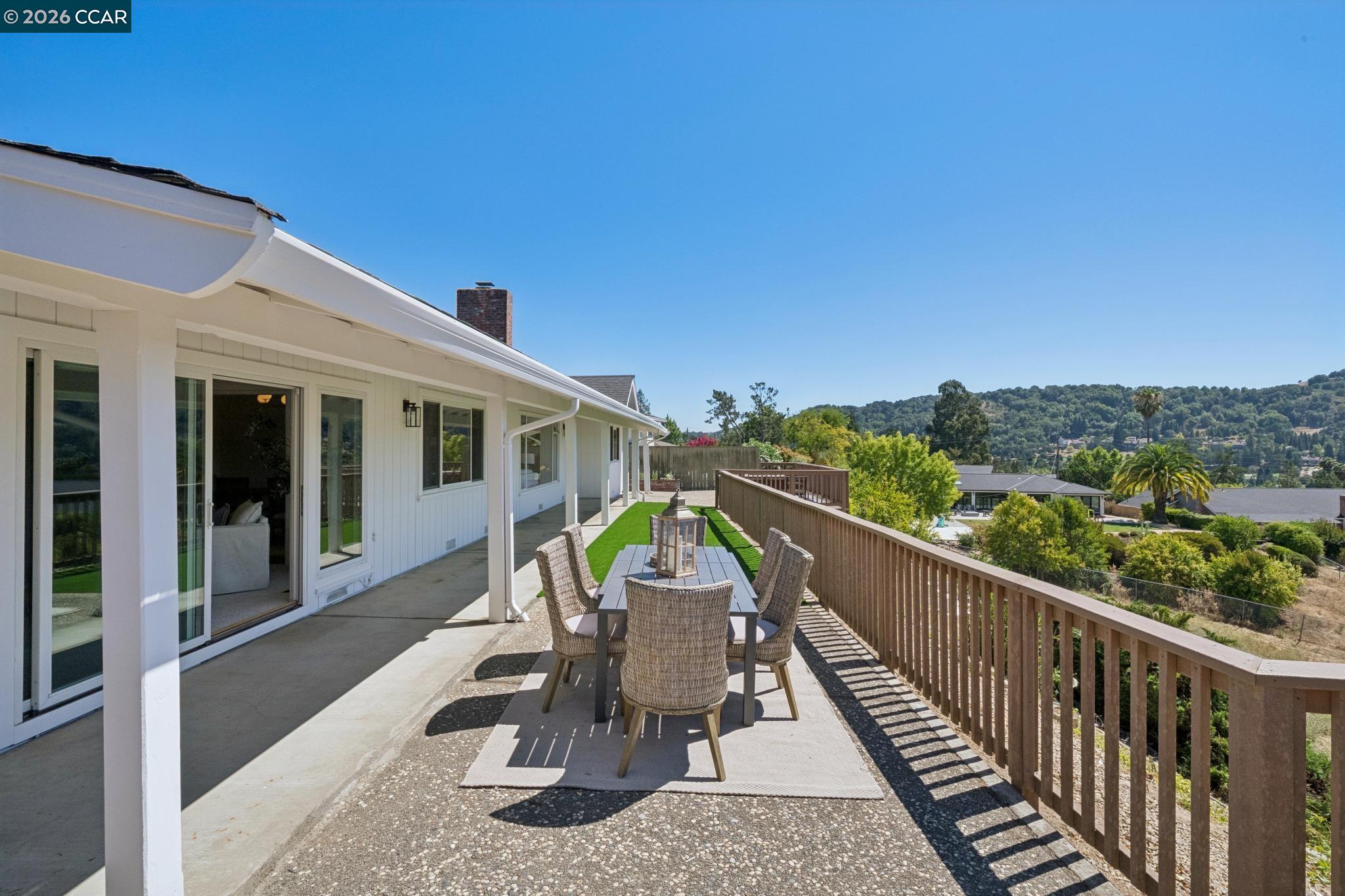 92 Sullivan Dr
