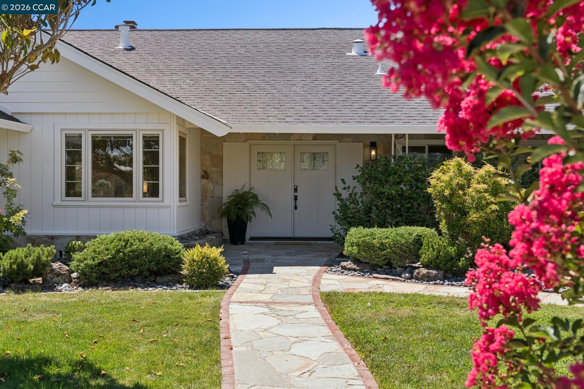 92 Sullivan Dr