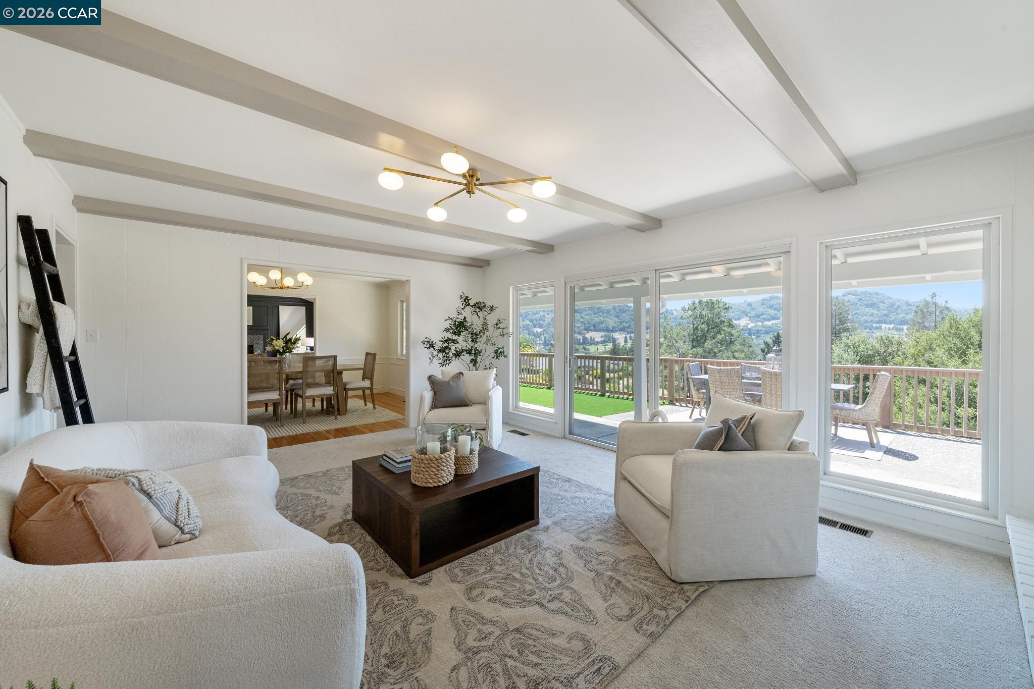 92 Sullivan Dr