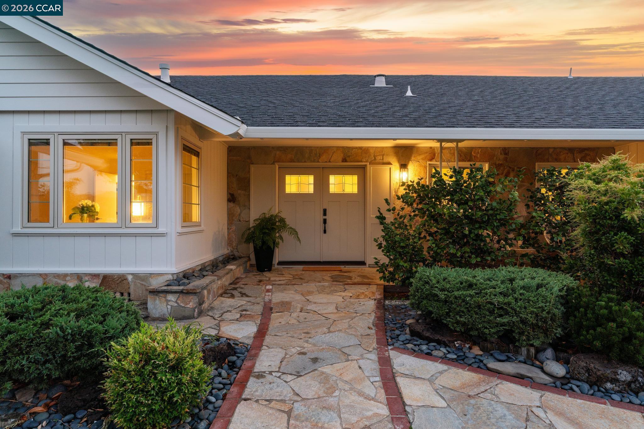 92 Sullivan Dr