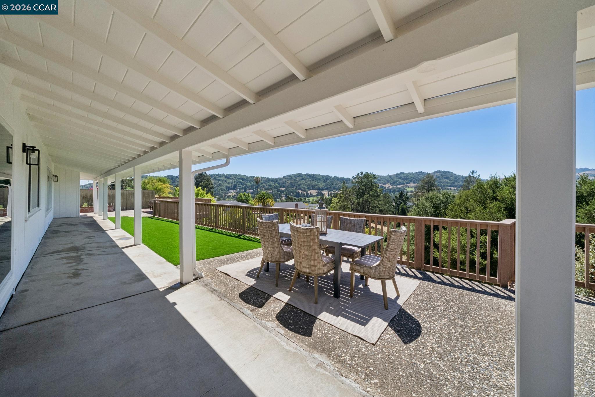 92 Sullivan Dr