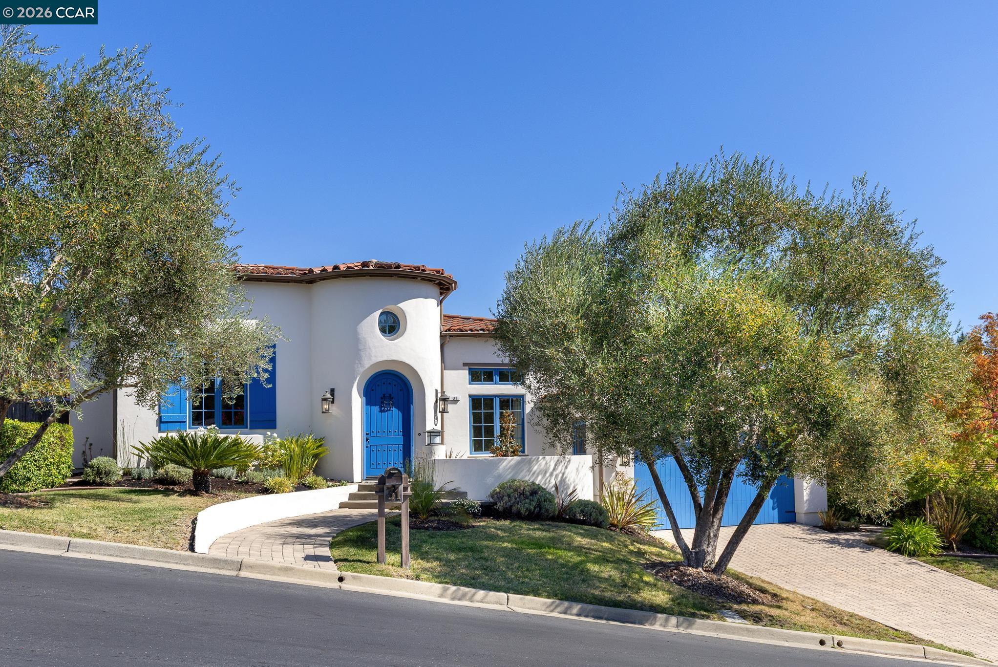 31 Maison Ct