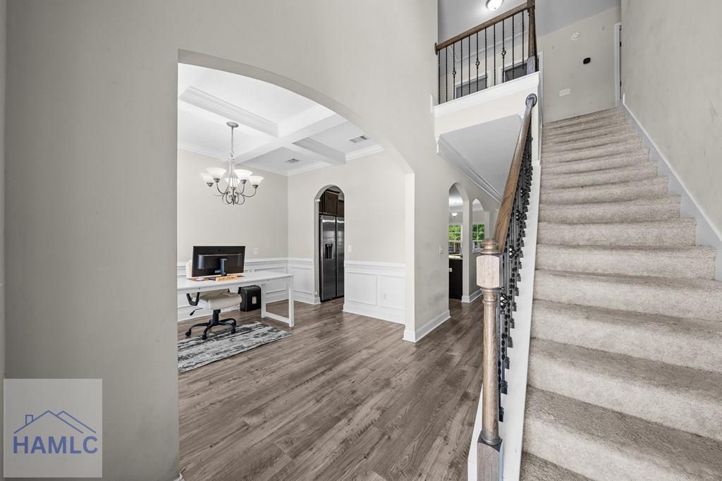 212 Fairview Drive NE