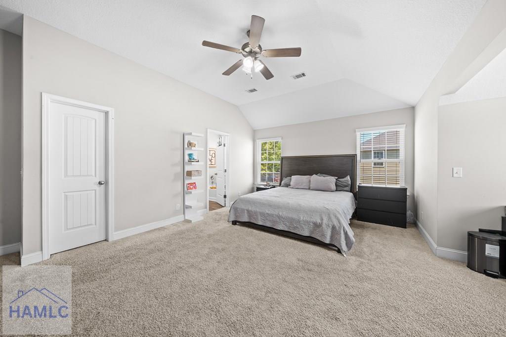 212 Fairview Drive NE