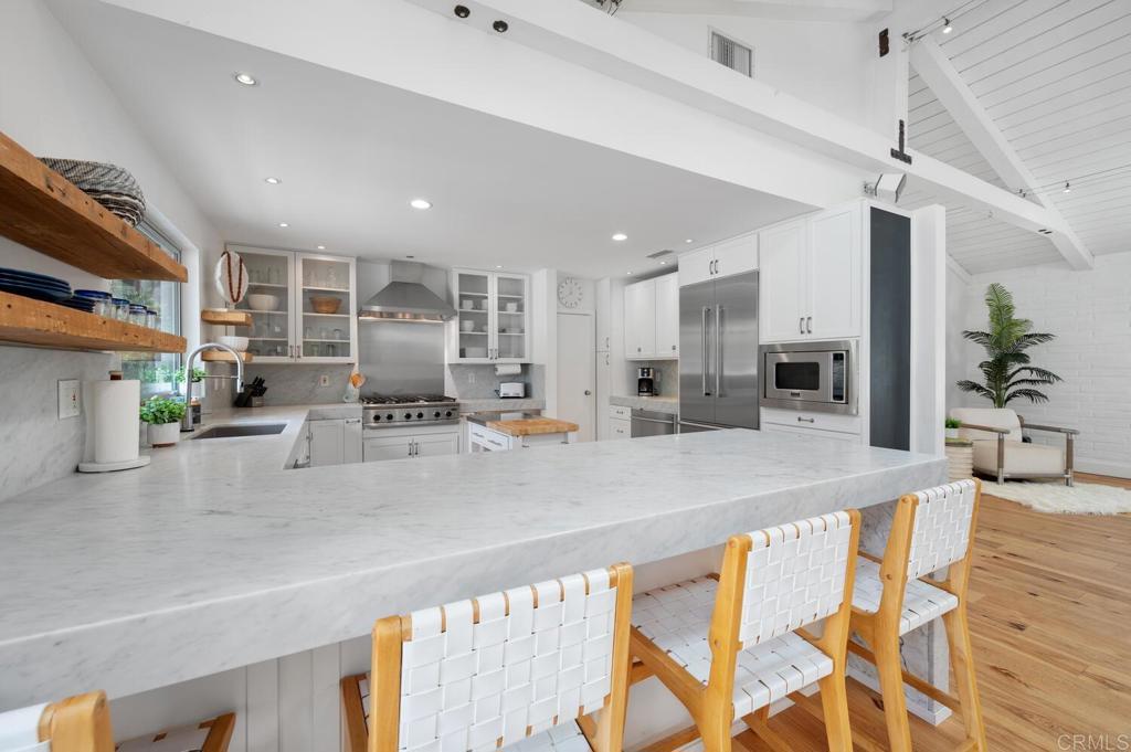 458 E Glaucus Street