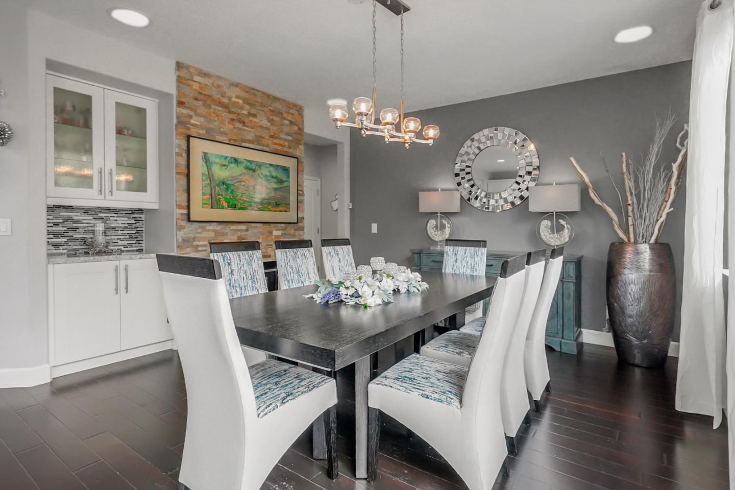 232 Primrose DR