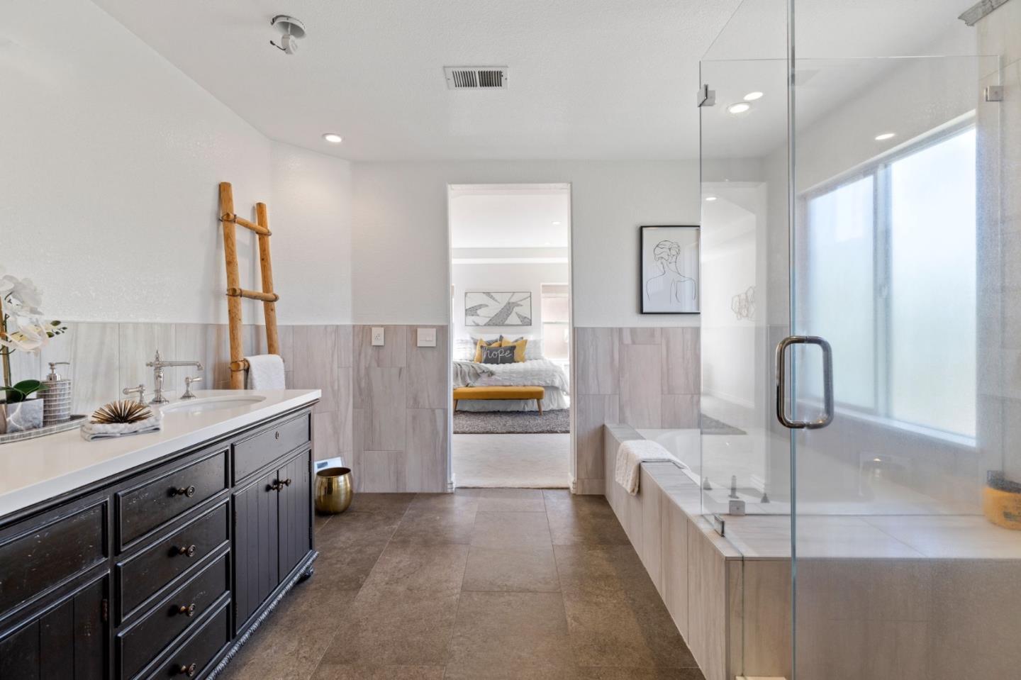 5934 Pala Mesa DR