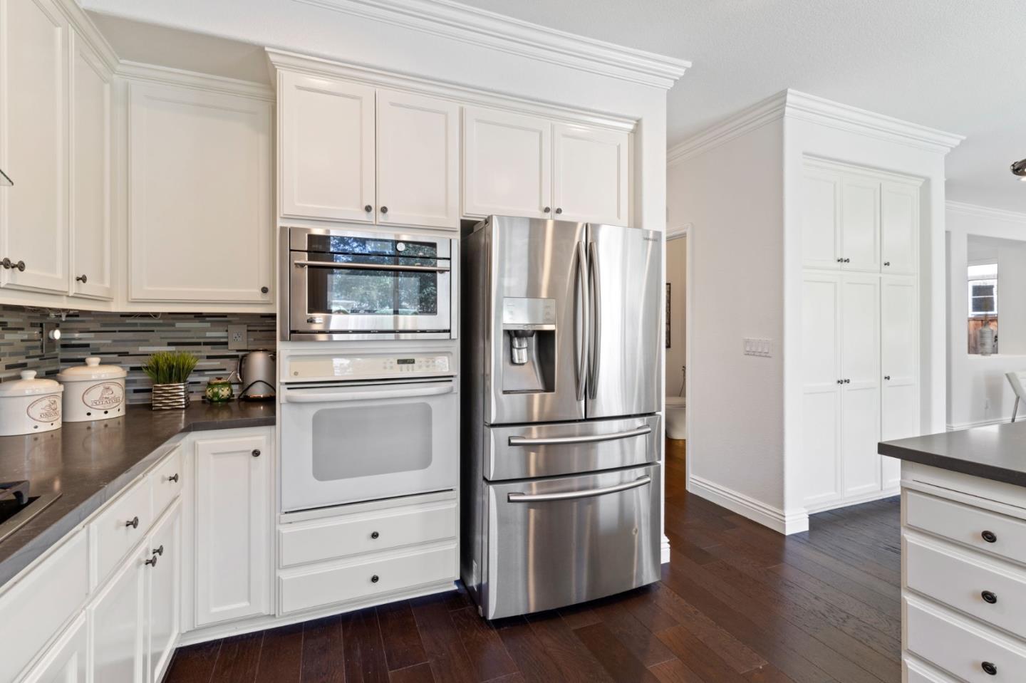 5934 Pala Mesa DR
