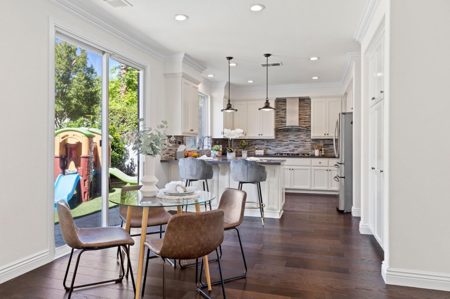 5934 Pala Mesa DR