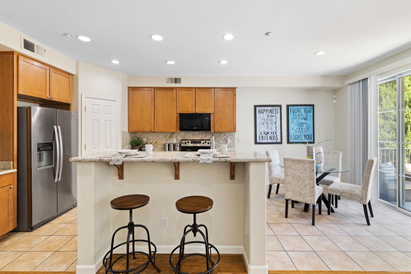 399 Mullinix WAY