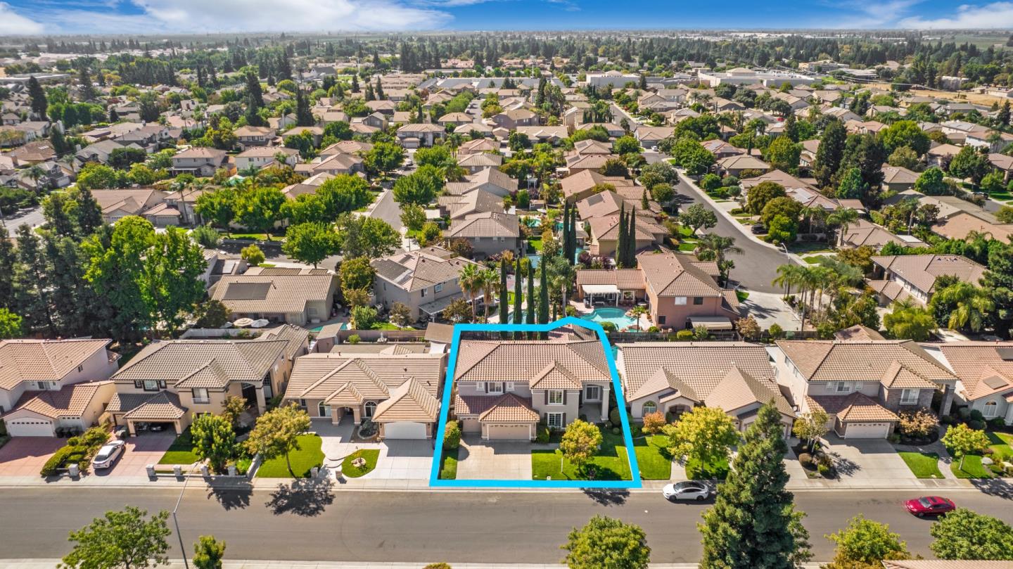 4021 Tierra Lago DR