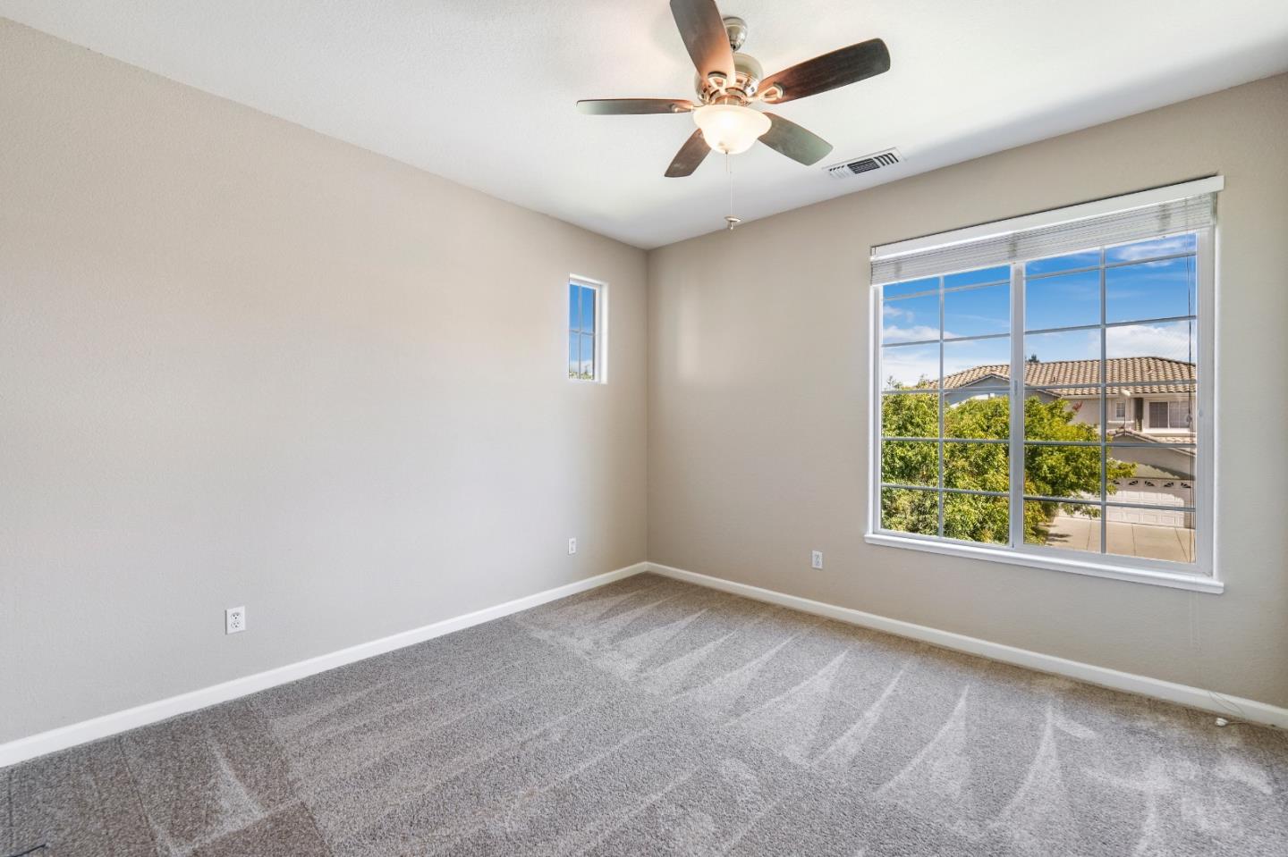 4021 Tierra Lago DR