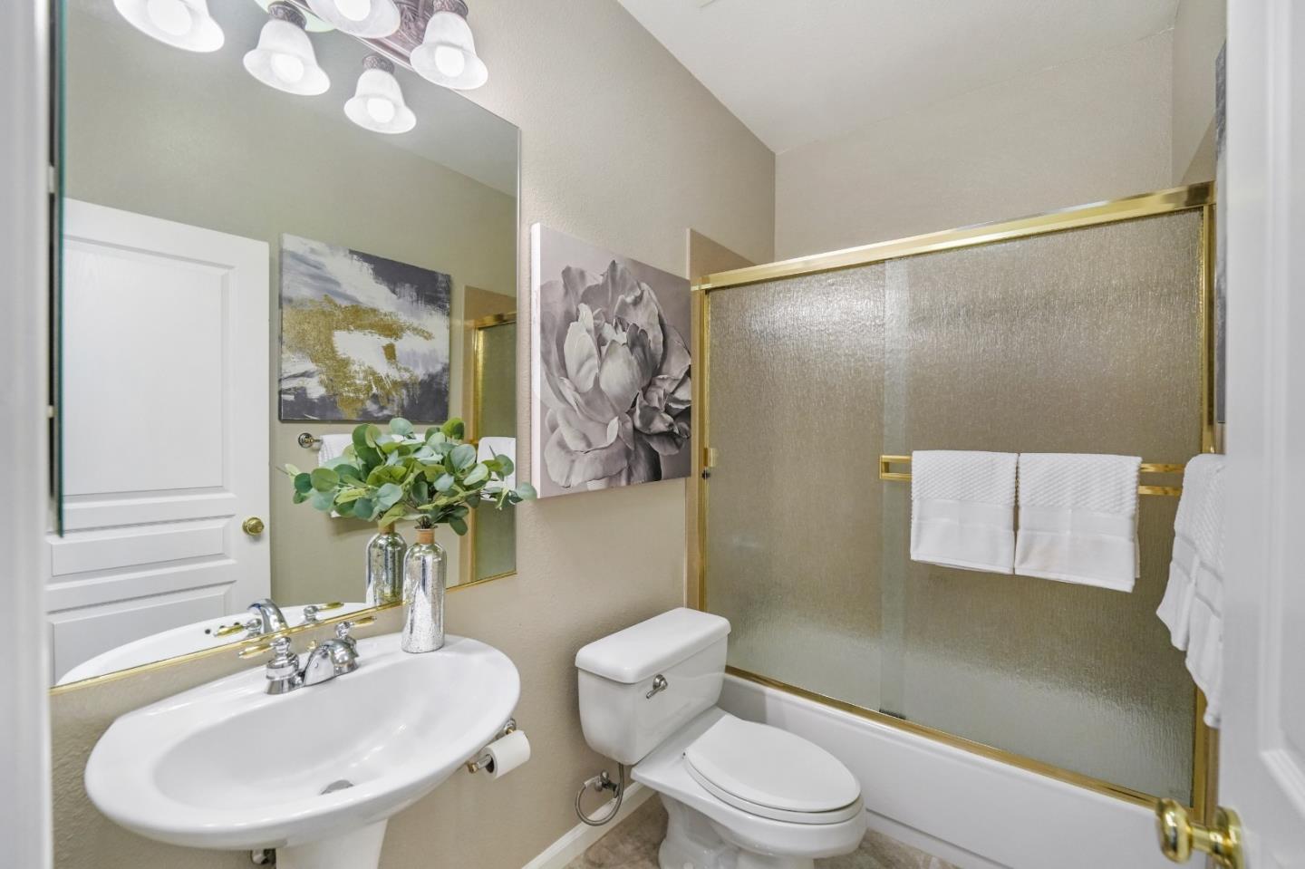 4021 Tierra Lago DR