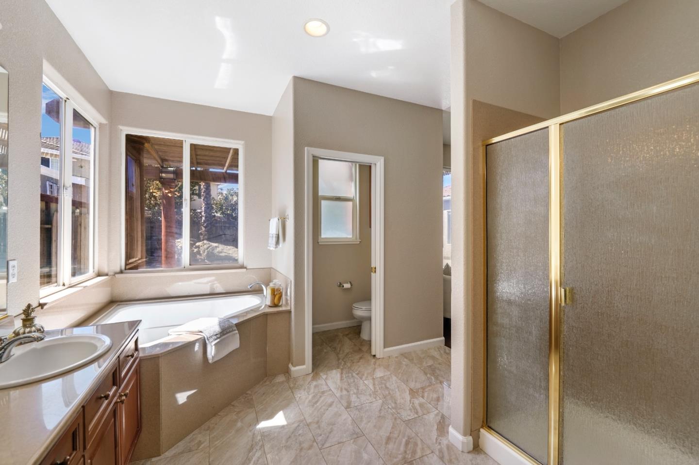 4021 Tierra Lago DR