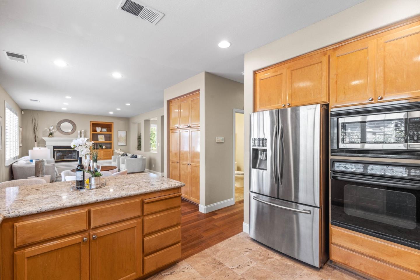 5939 Pala Mesa Drive