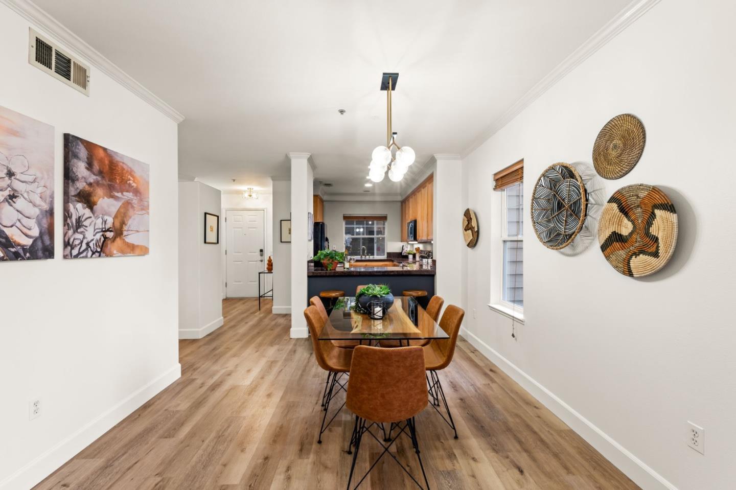 852 Diablo Avenue 104