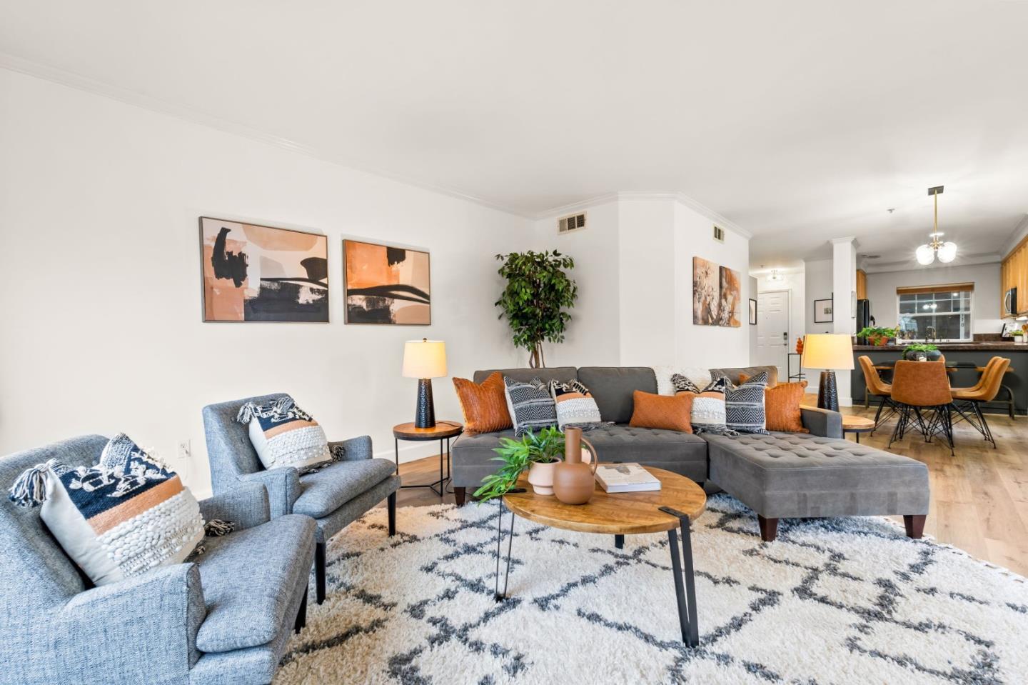 852 Diablo Avenue 104