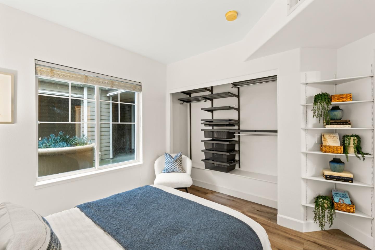 852 Diablo Avenue 104