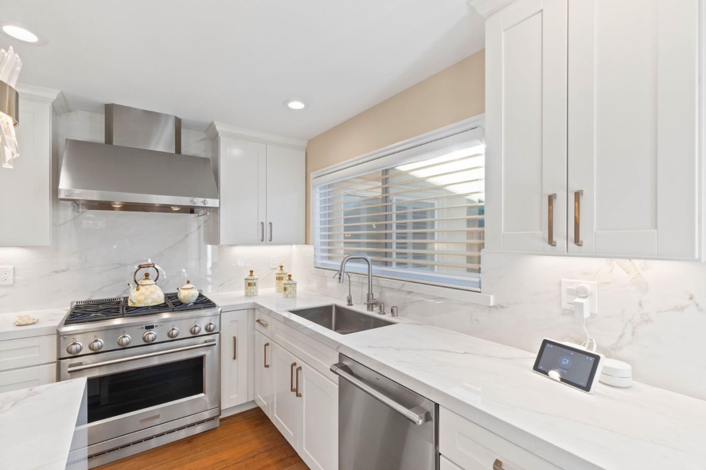 775 Sunset Glen Drive