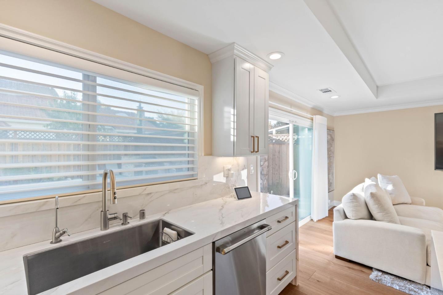 775 Sunset Glen Drive