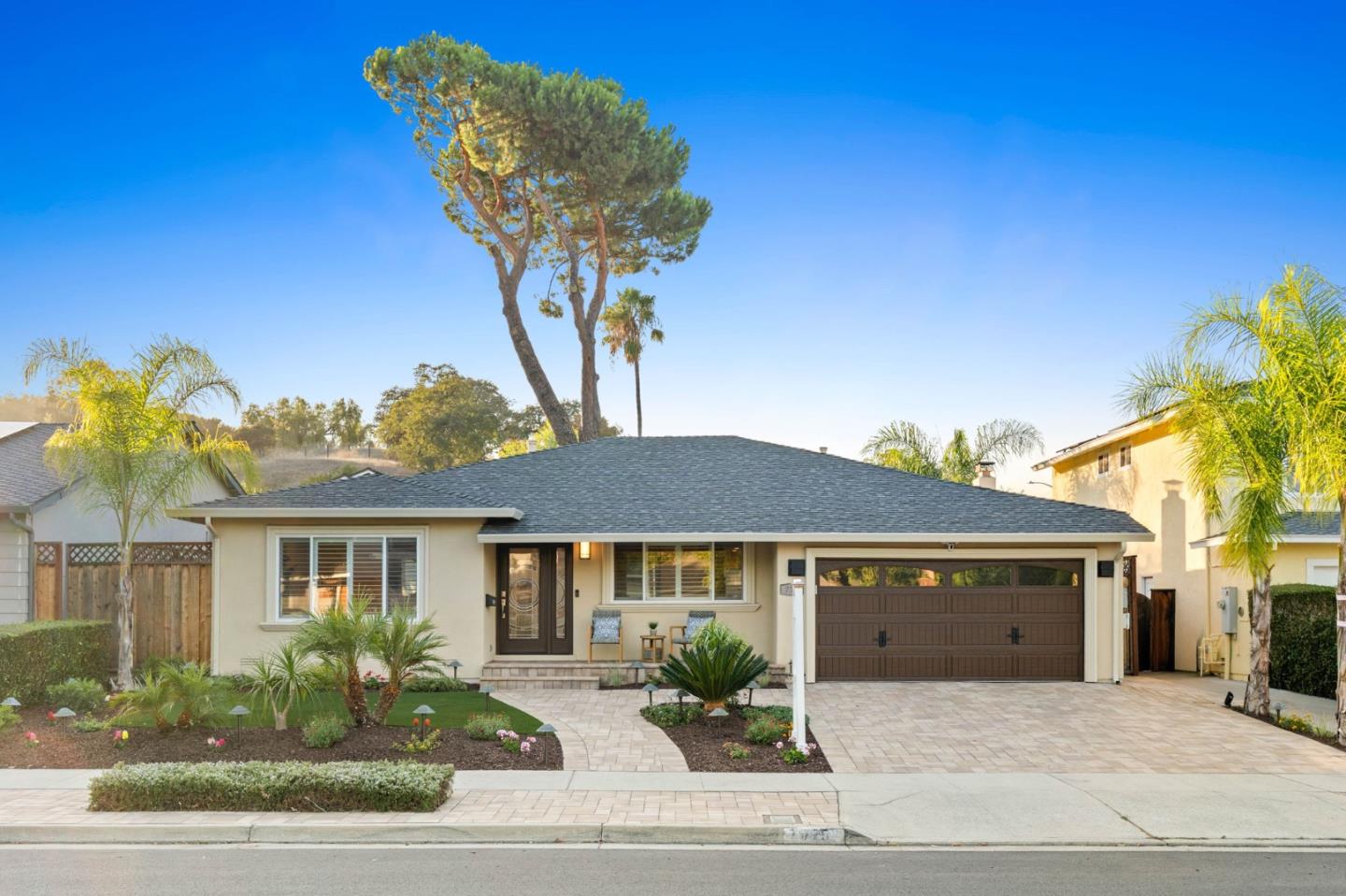 775 Sunset Glen Drive