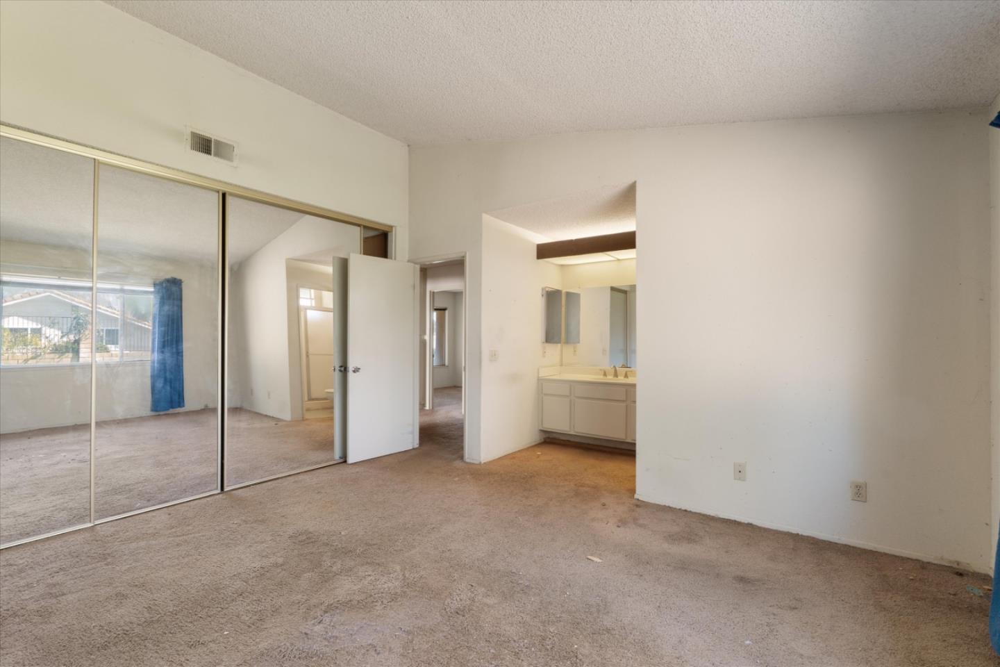 1309 Deeplawn Drive