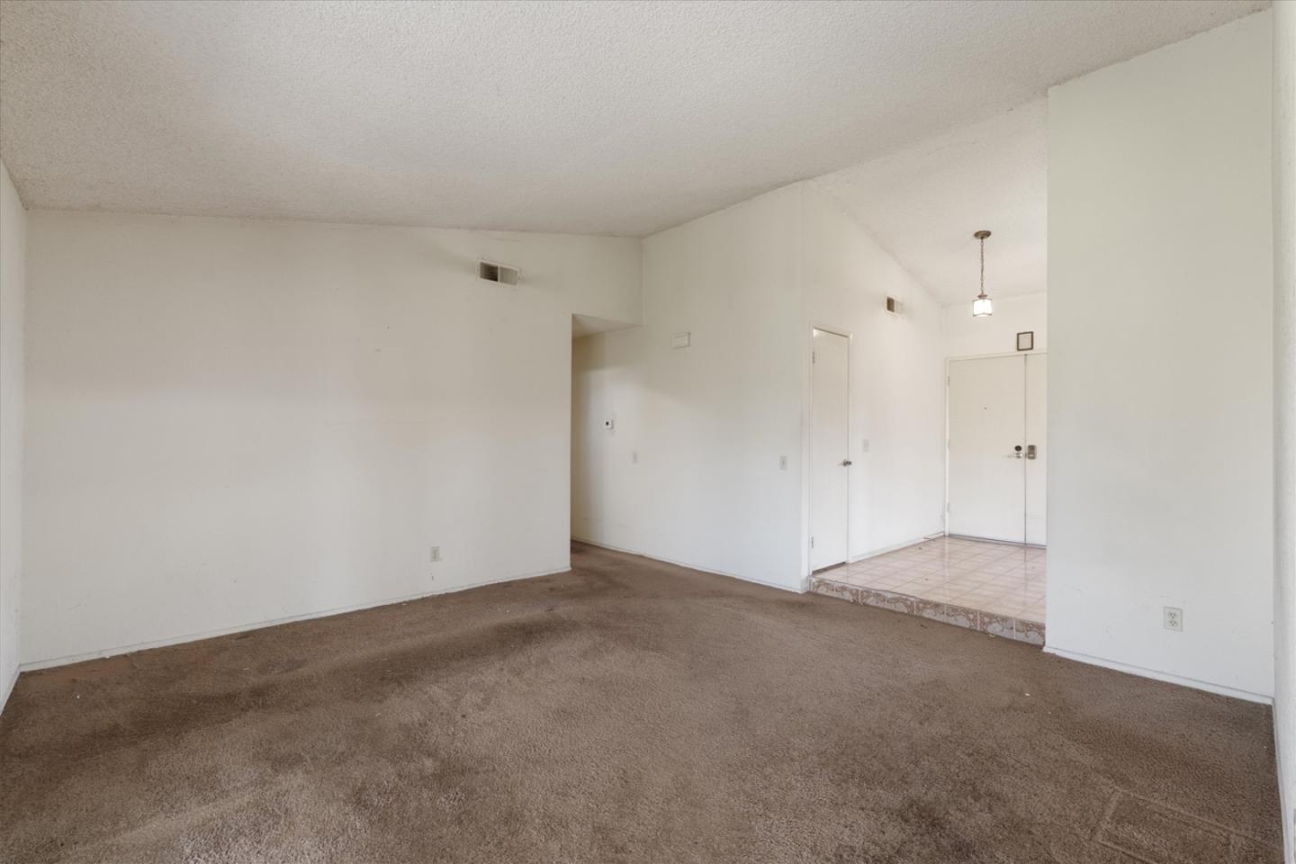 1309 Deeplawn Drive