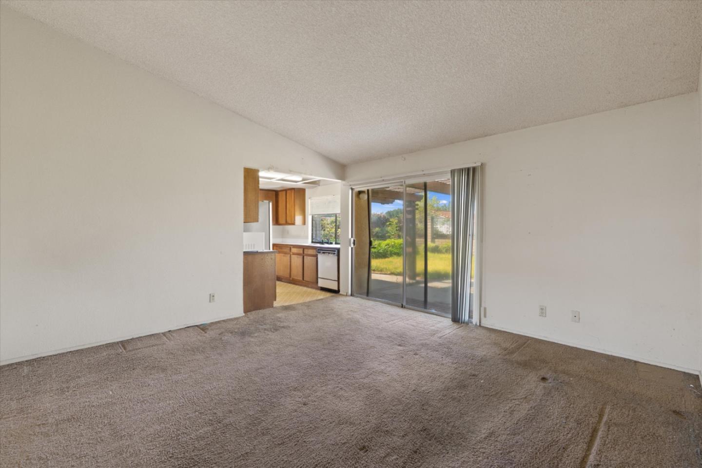 1309 Deeplawn Drive
