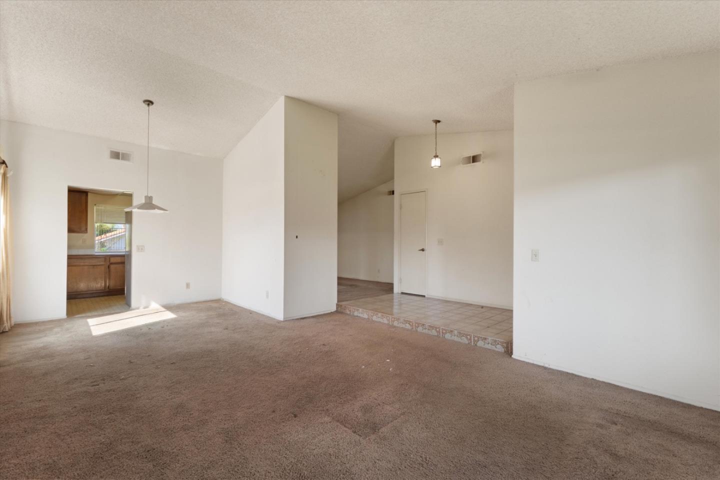 1309 Deeplawn Drive