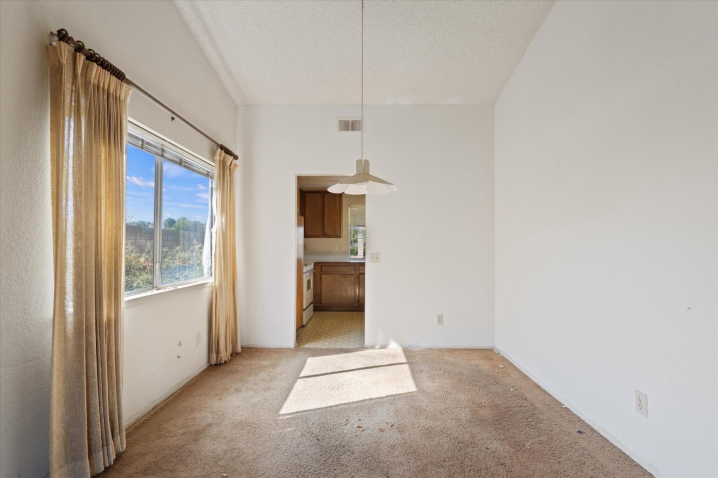 1309 Deeplawn Drive