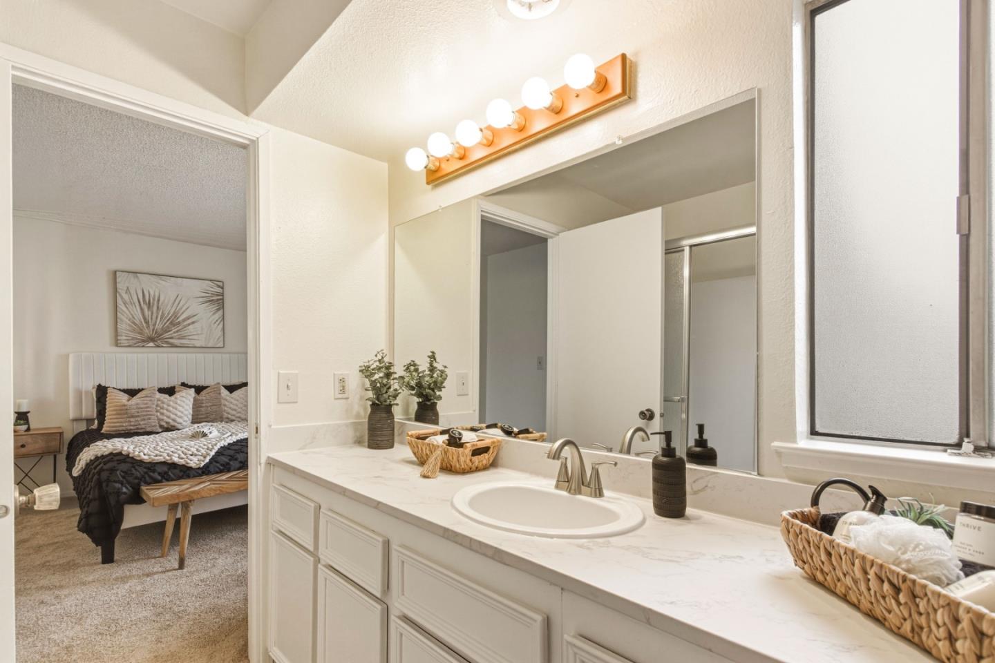 3701 Colonial Drive 197