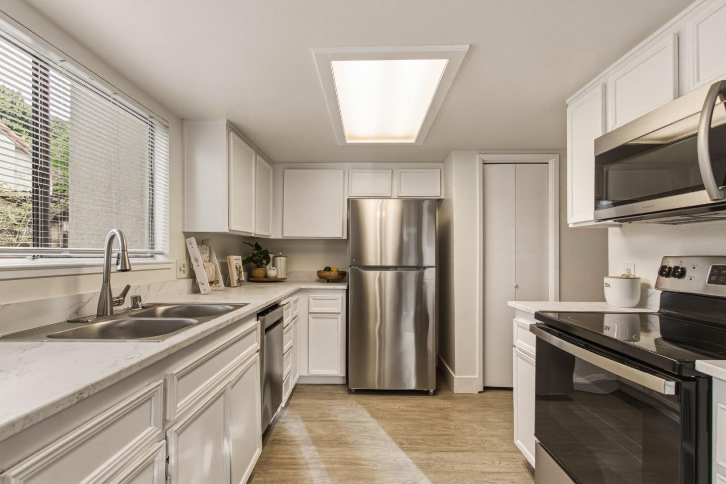 3701 Colonial Drive 197