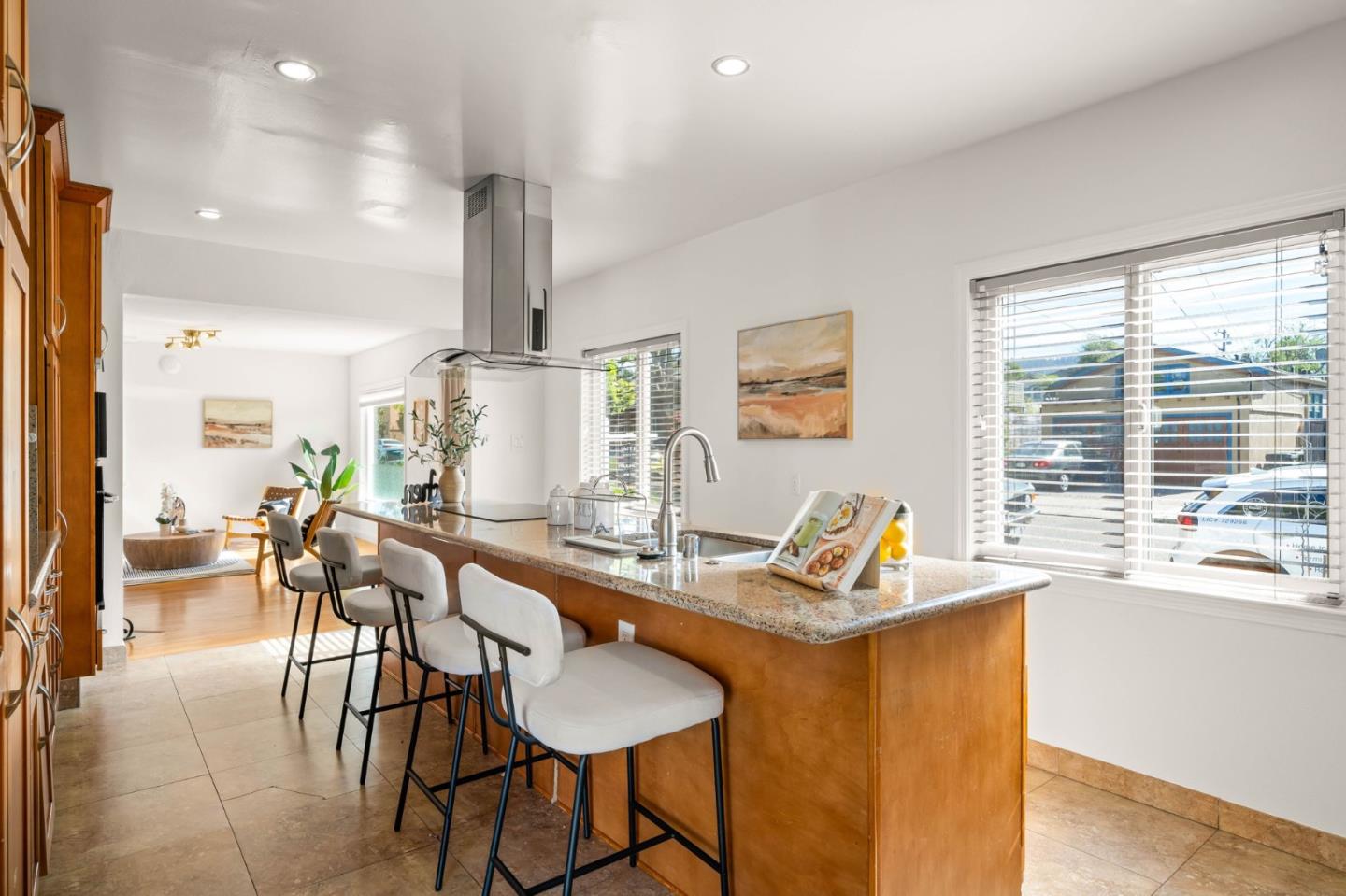 1330 NORTHSIDE Avenue